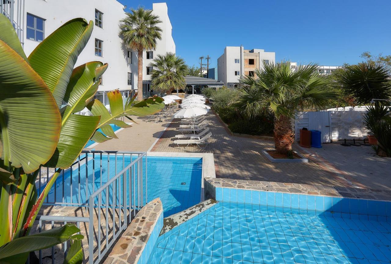 Pollis Hotel Hersonissos  Exterior foto